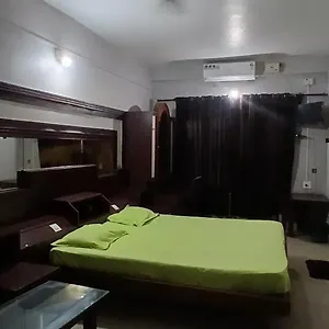 Tourist Hotel
